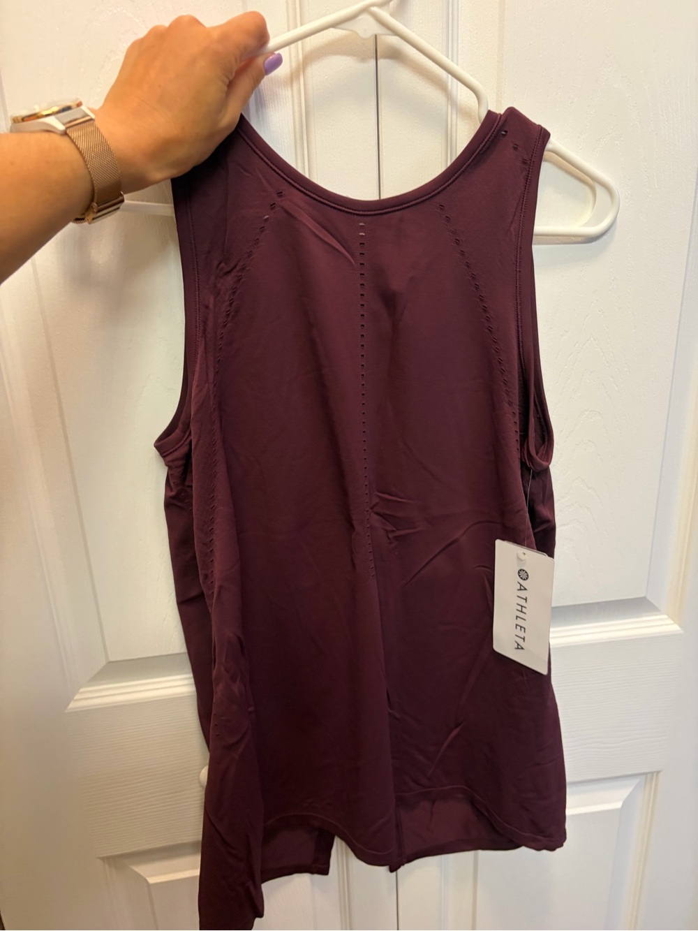 Athleta Women's Plum Racerback foothill tank.